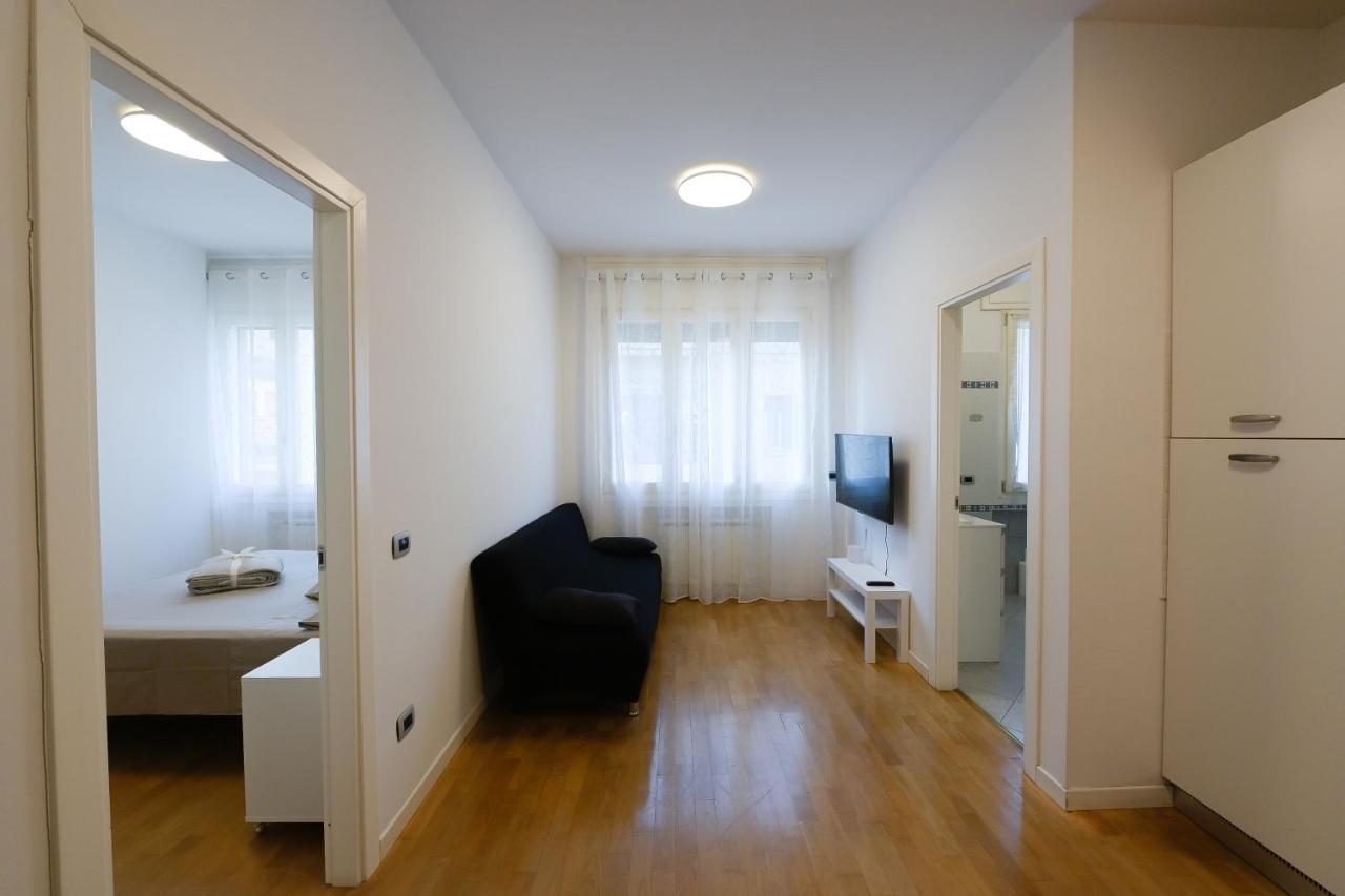 Tuliphouse Da Davide Apartment โบโลญญา ภายนอก รูปภาพ